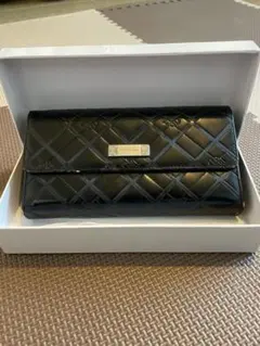 PINKY&DIANNE コモンエナメル 長財布 エナメル チェック柄