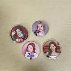ダヒョン 缶バッジ まとめ売り TWICE ダヒョン 缶バッジ セット - メルカリ