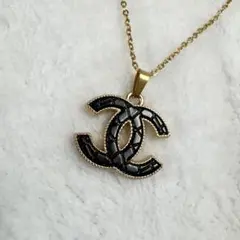 CHANEL ヴィンテージ ゴールド ブラック ボタンチャーム ネックレス