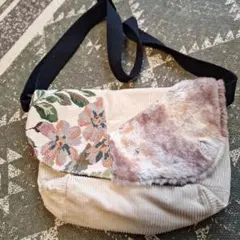 Item thumbnail for item dc783e5e-7820-4bef-b408-5bfe32be16ed