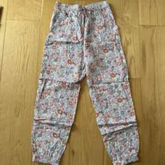 エイチアンドエム　薄手花柄パンツ　キッズ120〜130 H&M