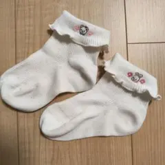 ファミリア 刺繍ソックス