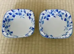 小鉢2個セット(有田焼)です。