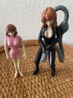 峰不二子フィギュア2体セット 　戦闘員ver ルパン三世 峰不二子 フィギュア2体セット - メルカリ