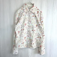 【美品】a.v.v アーヴェヴェ 花柄 長袖シャツ ブラウス 総柄 38 Mのサムネイル