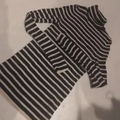 UNIQLO ボーダー ハイネック 暖か トップス