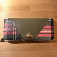 ヴィヴィアンウエストウッド　チェック柄 レザー　長財布