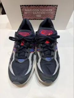 New Balance × KITH 990V6