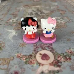 ハローキティ チョコエッグ　ちびまる子　指ハート