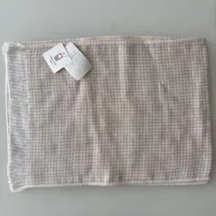 Item thumbnail for item 88e05e2c-8828-49ec-8f0b-cab8ad99e162