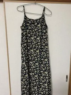 ナノユニバース新品♡花柄キャミワンピースのサムネイル