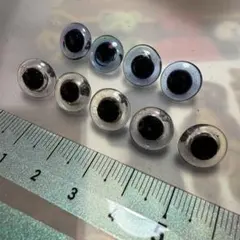 10〜11mmテディベア用グラスアイ 9個 ブルー 透明 B級品