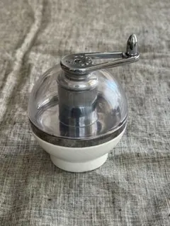 プジョー　ナツメグミルのサムネイル