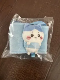 ちいかわ　ドリンクカップホルダー　ハチワレ