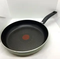 Item thumbnail for item e718cc23-4b10-4e09-949f-d6a76409a5e4