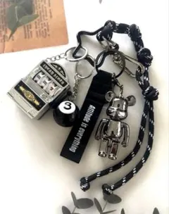 じゃらじゃらキーホルダー バッグチャーム ミニスロット付き ブラックベア