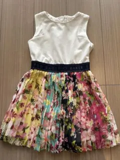 Item thumbnail for item 3b16401d-436c-43a7-96fc-102d2b647fe7