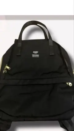 anelloアネロ多機能リュック　上部・下部仕切り構造　黒 便利設計