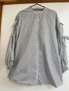 【SM2blue】袖リボンシャーリングブラウス