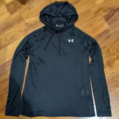【新品】アンダーアーマー　ヒートギアフード付き長袖シャツ LG　黒　レディース