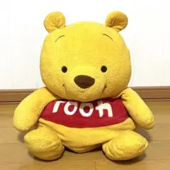 くまのプーさんぬいぐるみM（はちみつ壺バッジ付）くまのプーさん