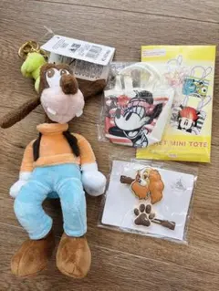 ディズニーストア ディズニーグッズまとめ売りのサムネイル