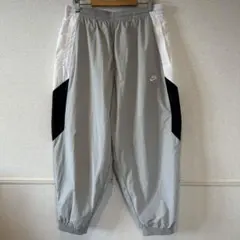 Nike オーバーサイズパンツ M グレー