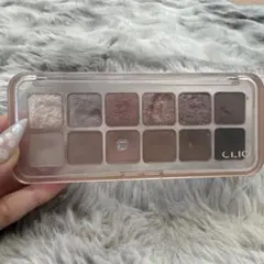 CLIO プロアイパレットエア 06
