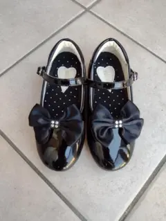 リボン付きブラックフォーマルシューズ　17.5〜18センチ