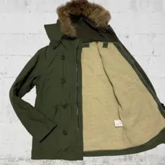 Item thumbnail for item c8ee950c-3cb3-4cb2-817e-9864fc54d4c8