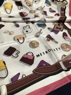 METROCITY バッグイラスト スカーフ　シルク100