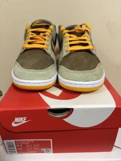 Item thumbnail for item d1095158-e0d9-4662-8453-40ac5765bb37