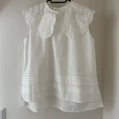 titivate 刺繍襟付デザインノースリブラウス