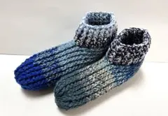 98 かぎあみのルームソックス　ハンドメイド