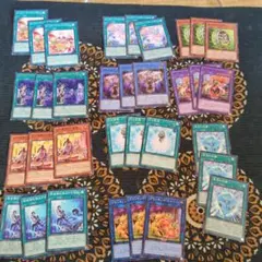 遊戯王★ノーマル11種（レア含）　光の援軍など33枚セット　Ｙ-い1