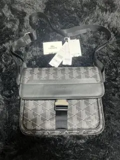 LACOSTE MESSENGER BAG