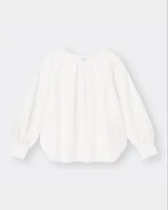 ジーユー GU オープンショルダーブラウス ホワイト オフィスカジュアル