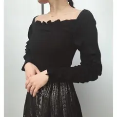 snidelフリルディテールニットプルオーバーブラックオフショルダー