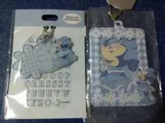 ディズニーストア　ミニー　カードホルダー　ステッカー付きキーチェーン　セット