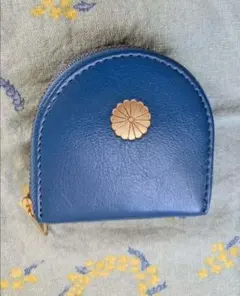 ◇皇居菊の御紋 馬蹄型 コインケース ／財布 小銭入れ ／牛革 ／ブルー