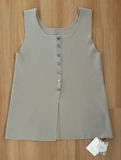 CLOCHE ノースリーブ ニットタンク ベージュのサムネイル