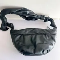 Item thumbnail for item 111dcc79-7559-48f0-be61-4b22effe616c