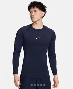 タイトロングスリーブ アンダーシャツ　NIKE ナイキ　最終値下げ‼️