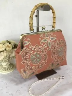 Item thumbnail for item 4cce1edf-ba17-4d7a-acde-20ce414ce953