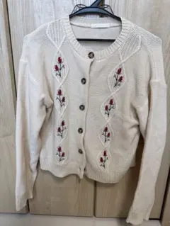 2025年最新】花 刺繍 カーディガンの人気アイテム - メルカリ
