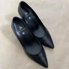 SUCCESS WALK ブラック ポインテッドトゥ パンプス　22cm EE