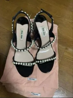 美品miu miu パール装飾 チェック柄ヒール サンダル36.5のサムネイル