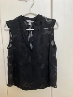 H&M ブラック ノースリーブシャツ XS