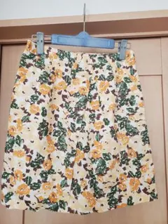 ロペピクニック　花柄スカート