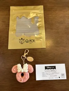 Q-pot. Disney ミッキーマウス モナカ コシアン バッグチャーム 餅